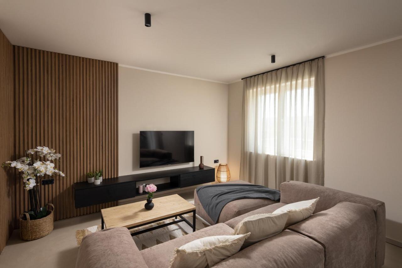 3 Luxury Bedroom Apartment Emma Sinj Dış mekan fotoğraf